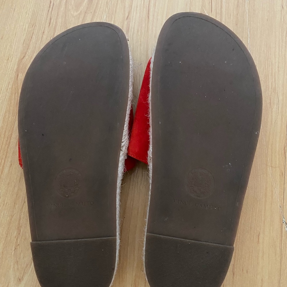 Vince Camuto Slides View 3